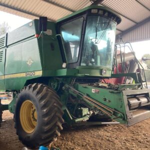 1998 John Deere 9400 Combine with 8350 engine and 5700 drum hours,harverster