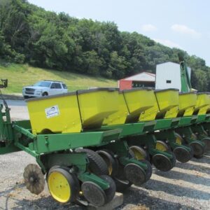8 Rows John Deere 7000 universal Planters